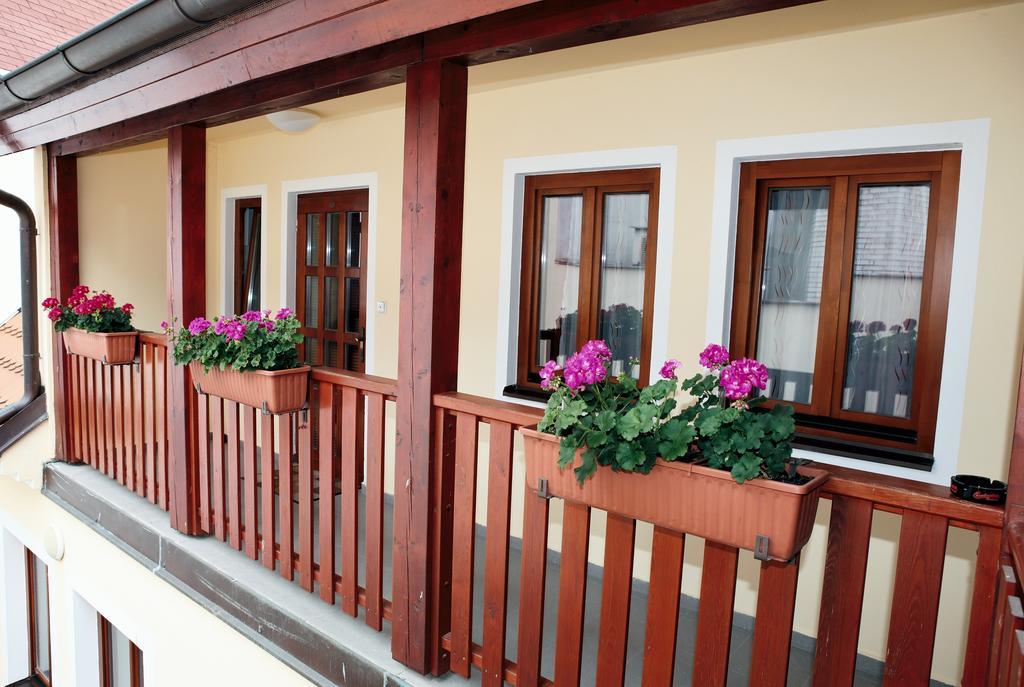 Hotel Pelikan Třeboň Eksteriør bilde