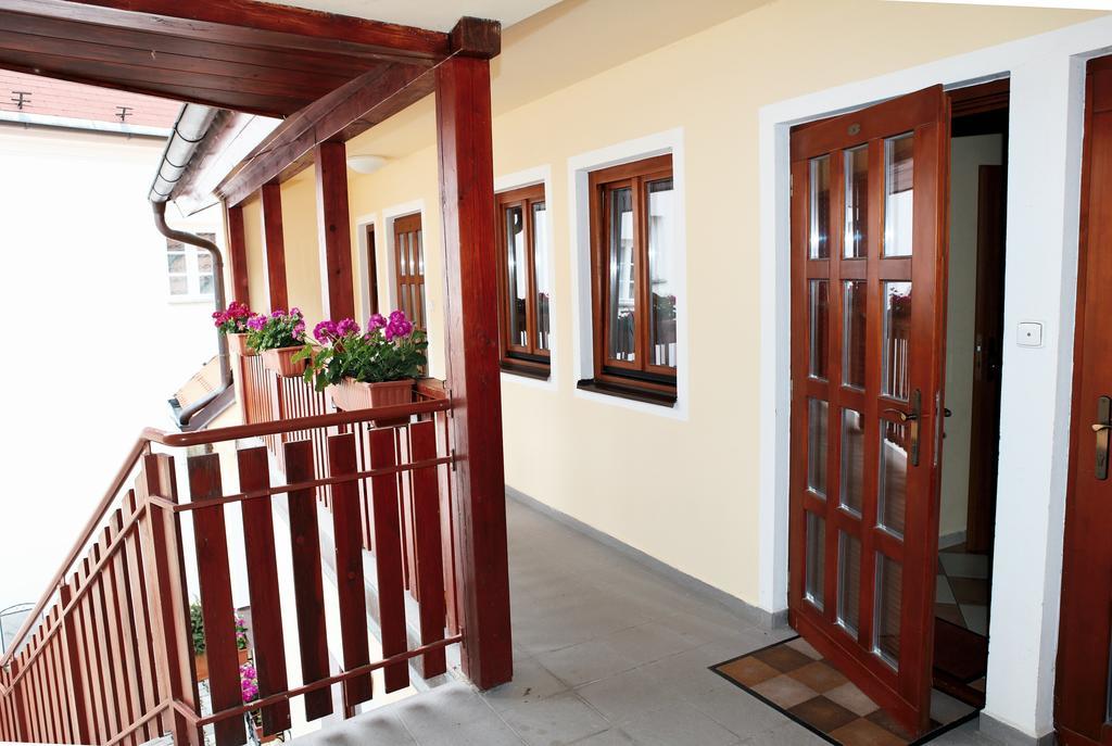 Hotel Pelikan Třeboň Eksteriør bilde