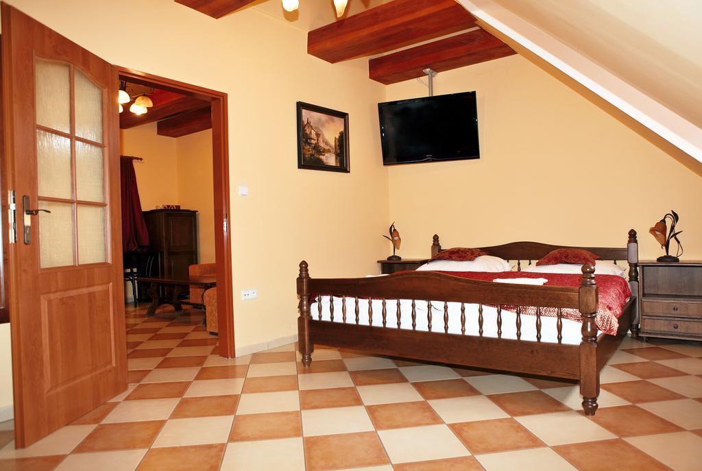 Hotel Pelikan Třeboň Eksteriør bilde